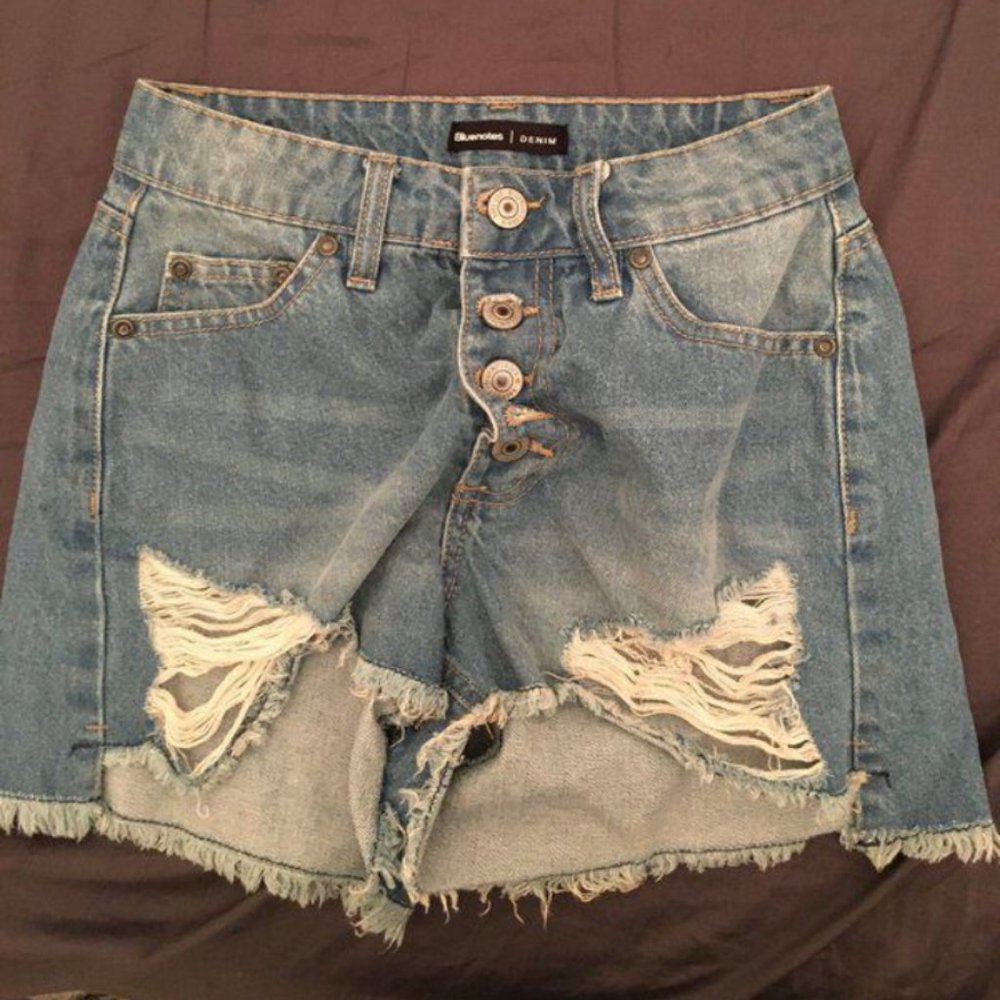 BLUENOTES denim shorts M-L